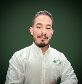 Adrian Flores